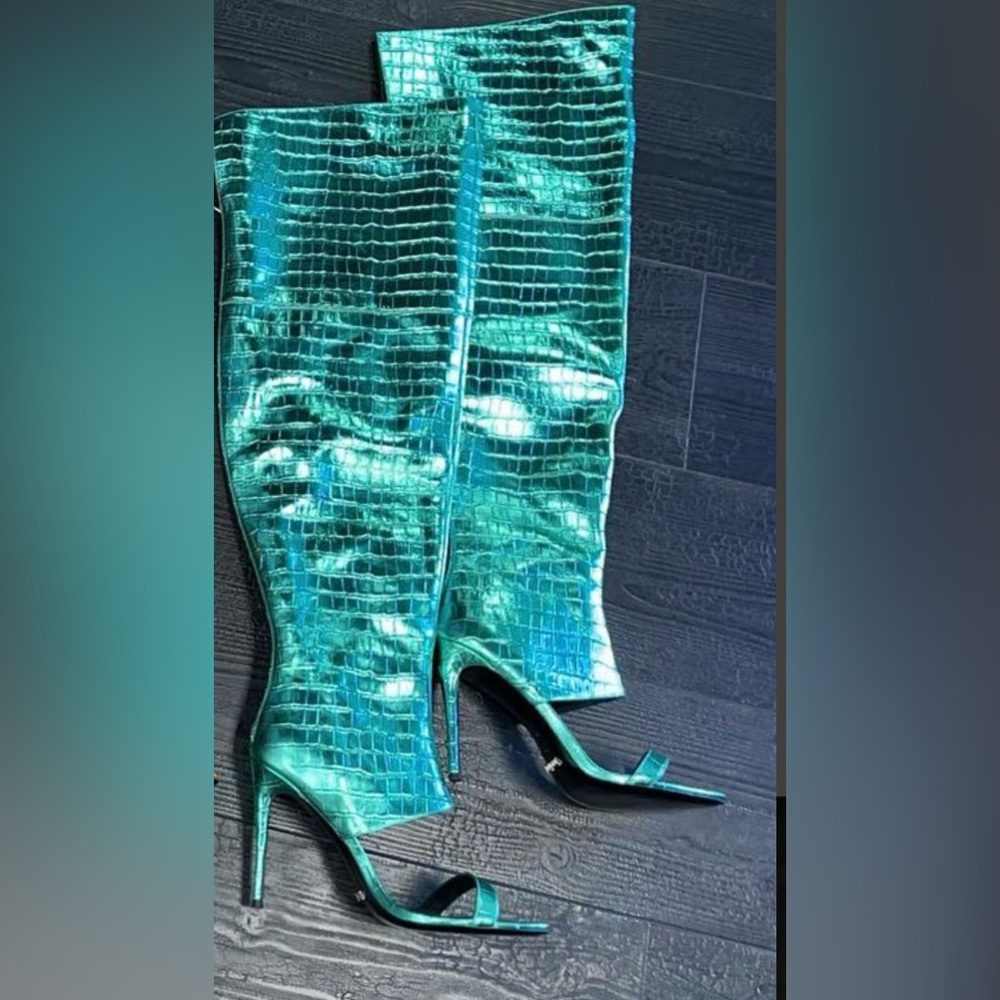 Jennifer Le boot sandals